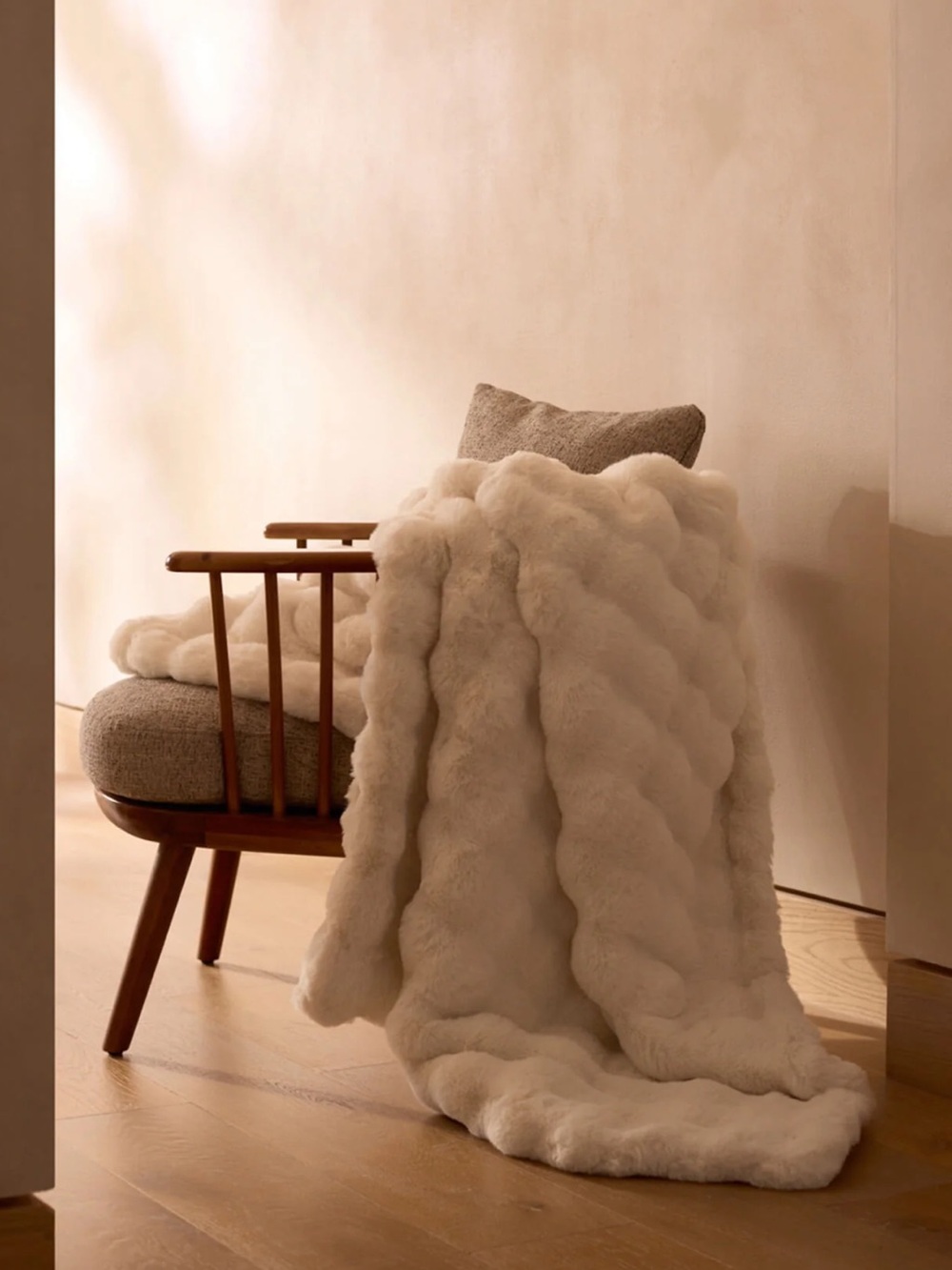 Cozy Earth Bubble Cuddle Blanket Large